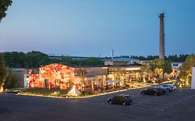 Ramada Encore By Wyndham Shanghai Pudong Airport